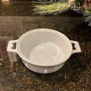 Creative Co-op White Baker without lid